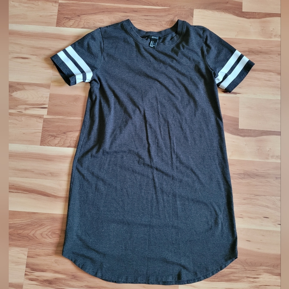 Forever 21 Small Grey Dress with White Line Design on Sleeves